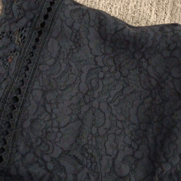 Warehouse Sleeveless Navy Top - Picture 5 of 6